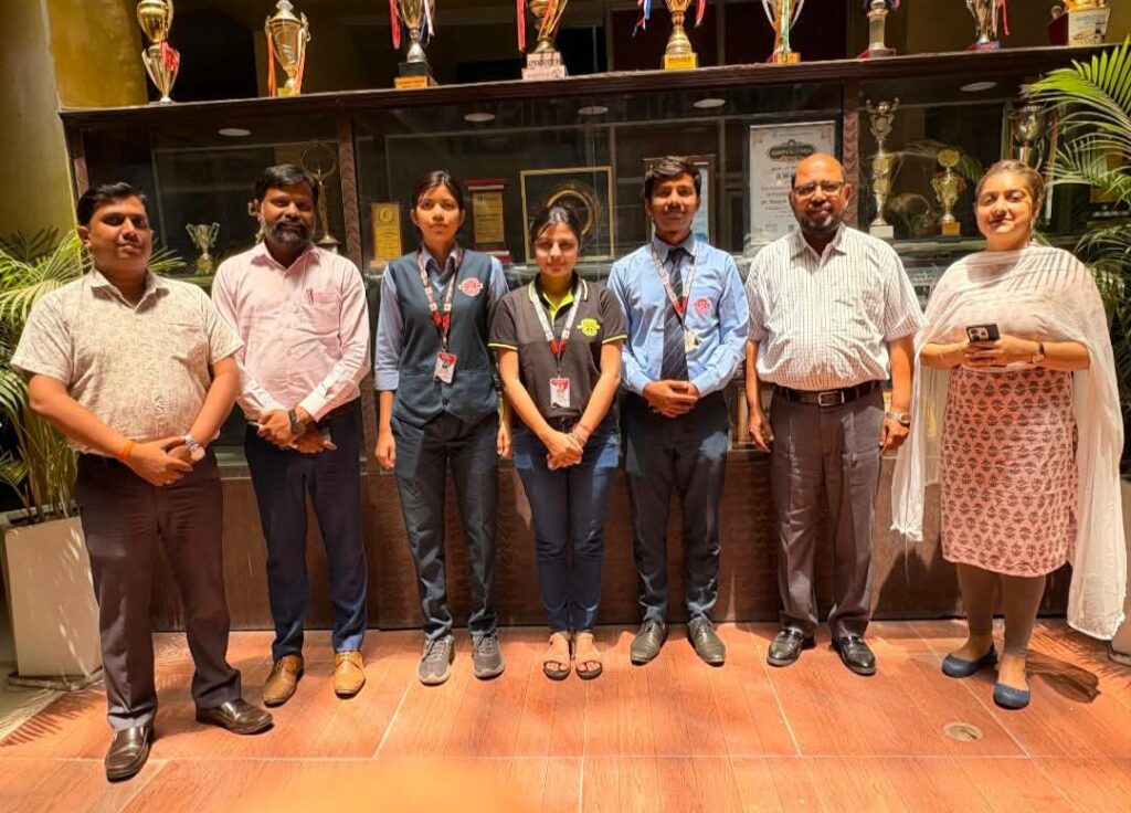 3 students of NSU got appointment to the post of 'Account Manager'.