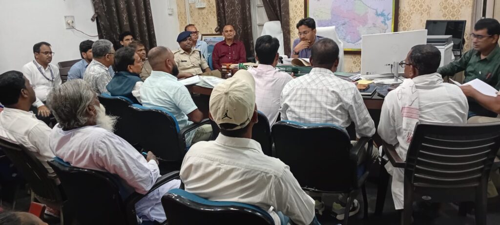 SDM held talks with DVC and Sangram Committee.
