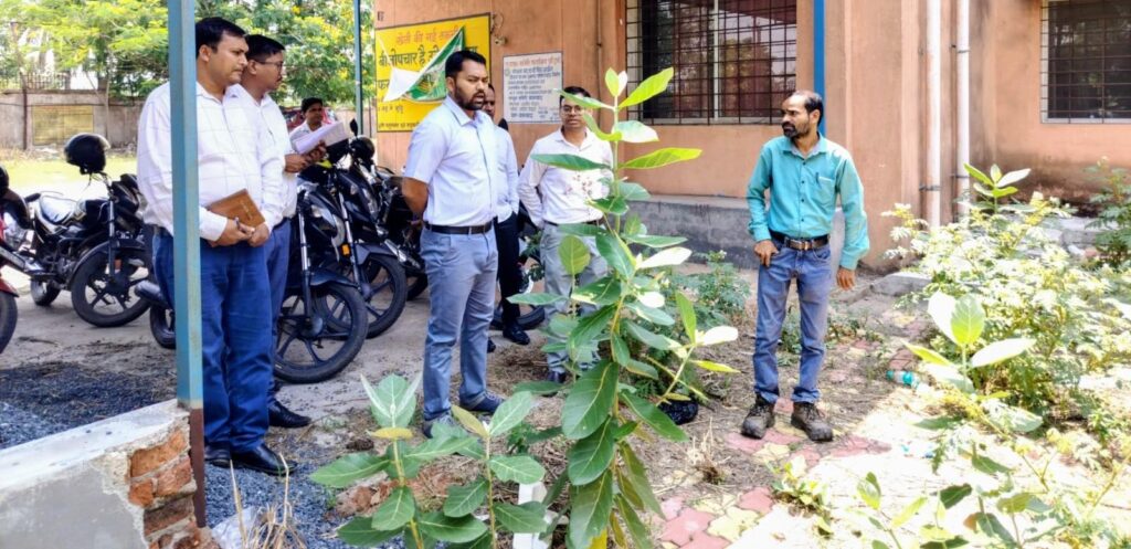 Instructions to handover the under construction Ayushman Arogya Mandir by 15th July.