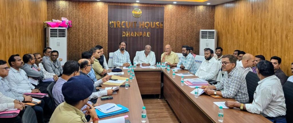 Due to the efforts of the special committee of the Legislative Assembly, Rs 220 crore revenue was deposited in the account of the state government.