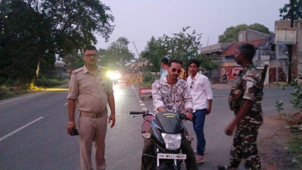 Anti crime checking campaign, two wheeler and four wheeler vehicles checked