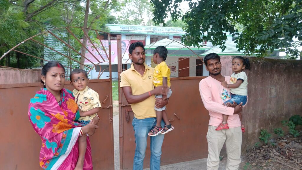 Aadhaar camp closed early; Panchayat building found locked.