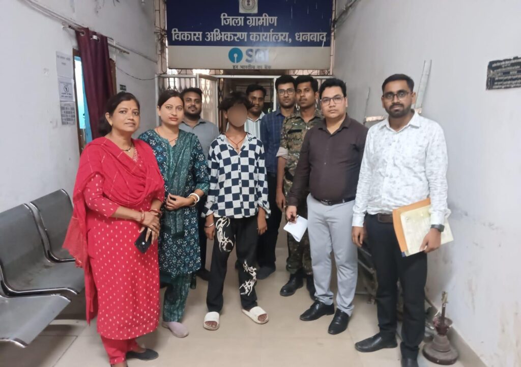 A child laborer was rescued from New Khalsa Hotel during a surprise inspection in Govindpur.