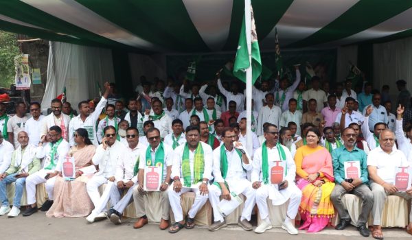 JMM's one-day protest against inflation.