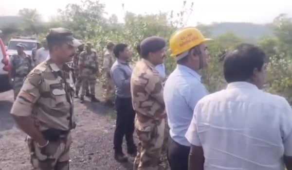 BCCL and CISF jointly conducted inspection against illegal mining of coal.