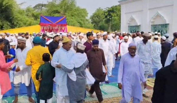 The festival of Bakrid was celebrated with full enthusiasm and brotherhood in Jamtara.