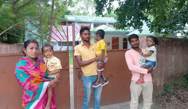 Aadhaar camp closed early; Panchayat building found locked.